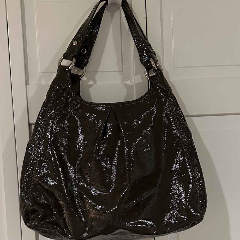 Coach Grey Patent Leather purse fits iPad  sml cmputer 2 snap sctns cnt full zip